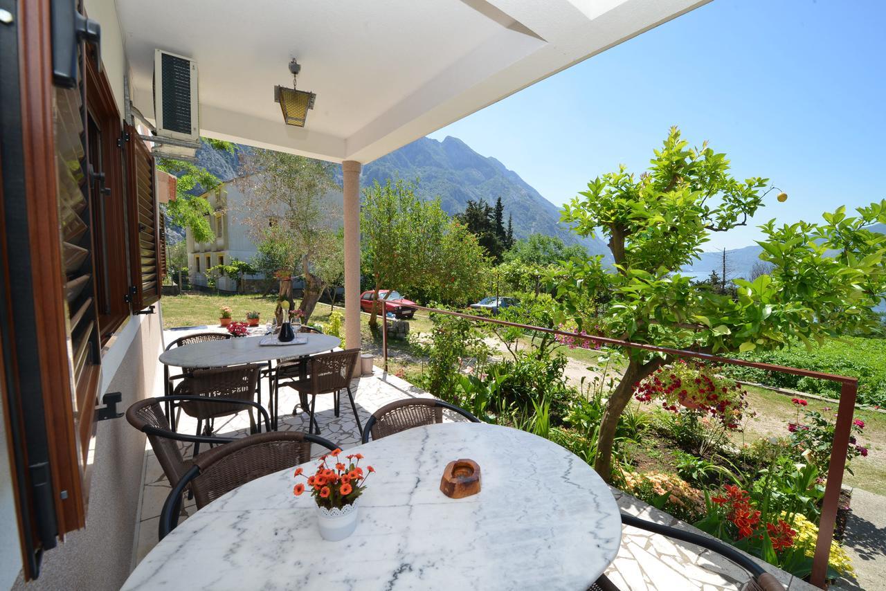 B & M Apartments Kotor Exterior foto